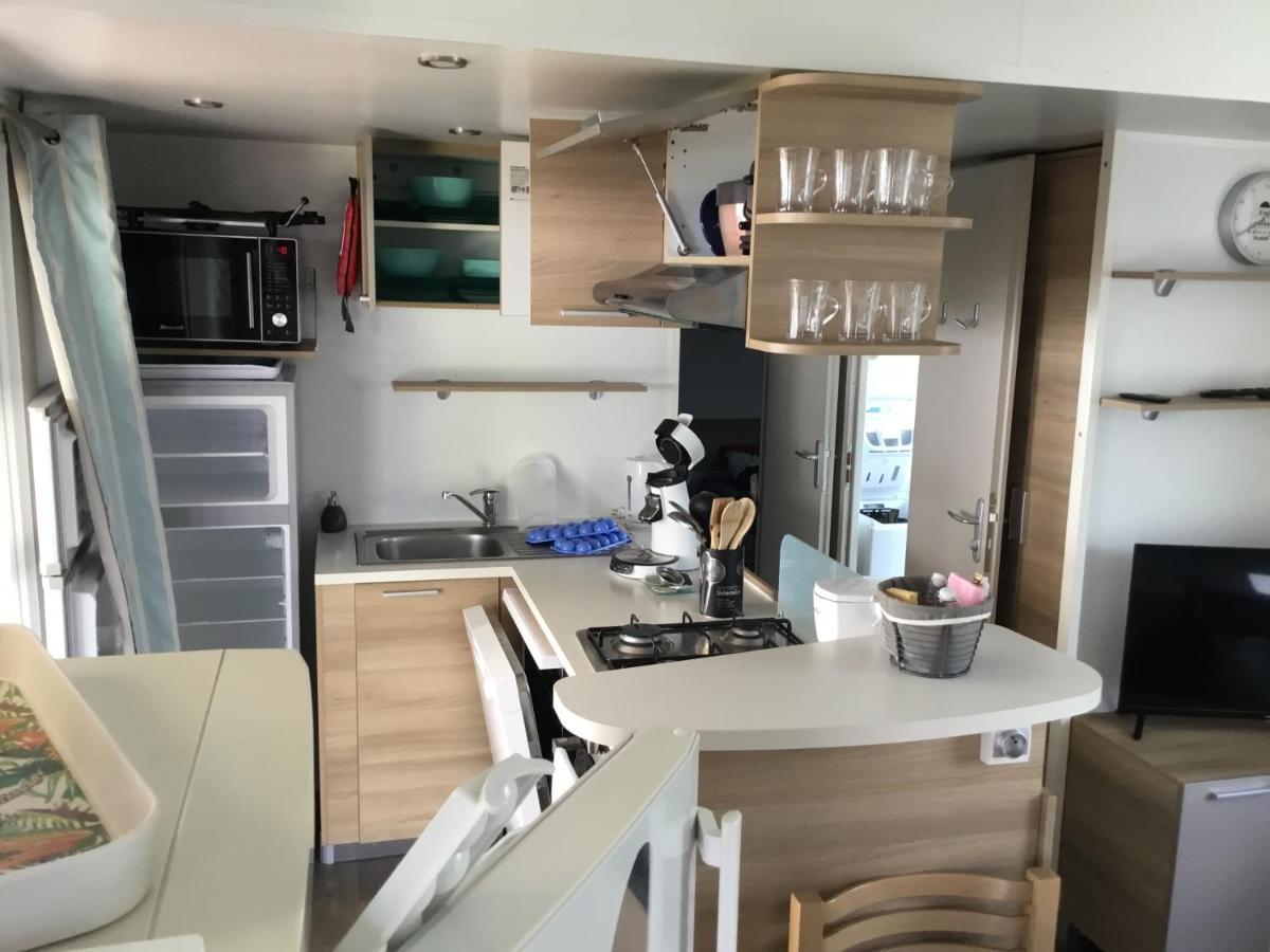 Frejus Tout Confort, Climatisation,Linge De Lit Et De Toilette, Coffre Fort, Ventilations Au Plafond Chambres Et Wifi Possible Εξωτερικό φωτογραφία